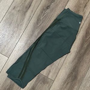 Lululemon Crop